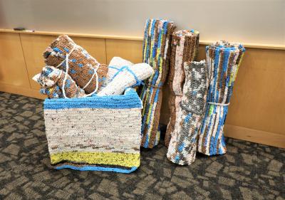 plarn plastic yarn mats for homeless 