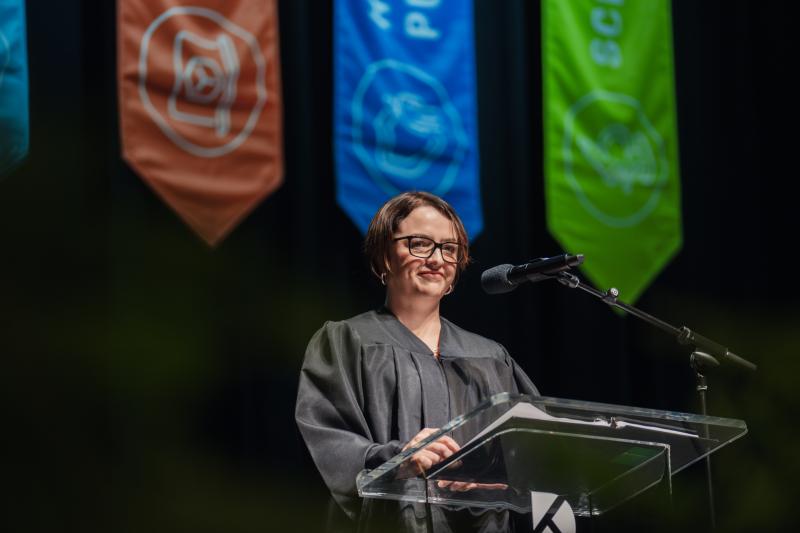 Luzita Francis delivers the 2024 Commencement keynote address.