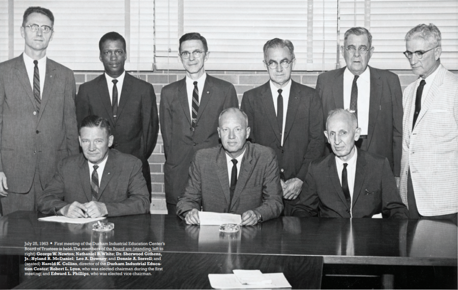Image of founding Board of Trustee members